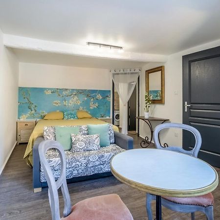 L'Isle D'Or - Les Amandiers - 3 Etoiles - 1Er Etage מראה חיצוני תמונה